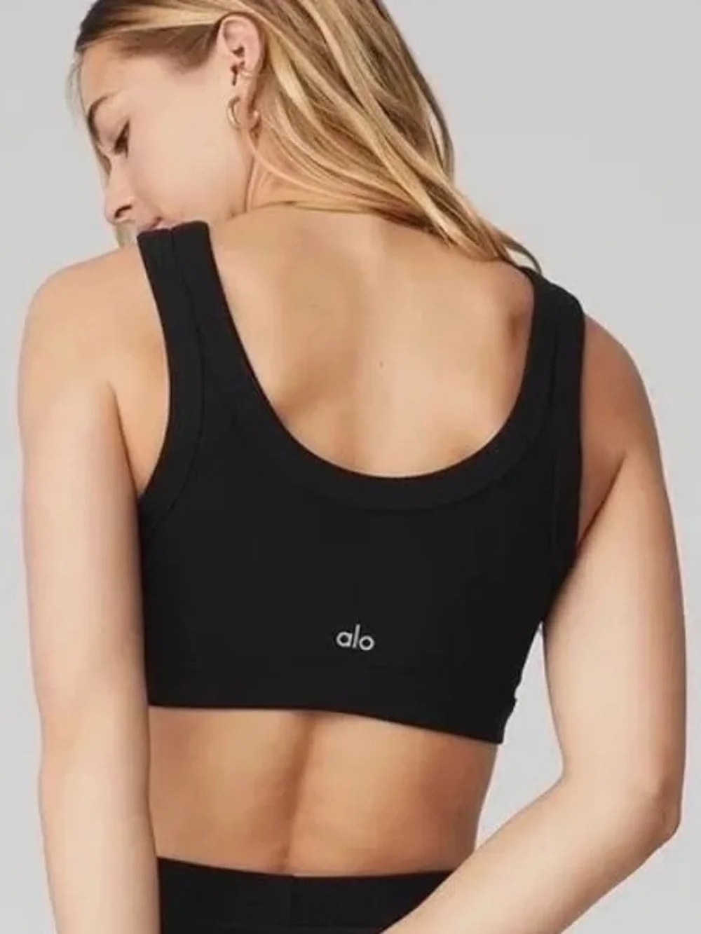 ALO Yoga NWT Black Wellness Ribbed Crop Sports Bra Top